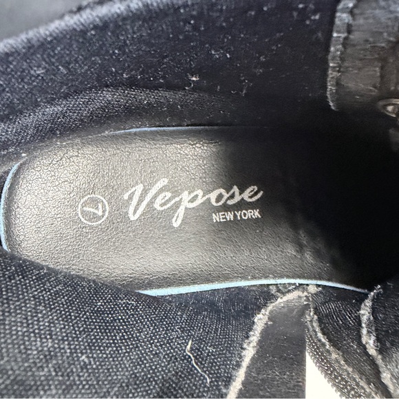 Women’s Black Lace-Up Boots - Picture 12 of 13